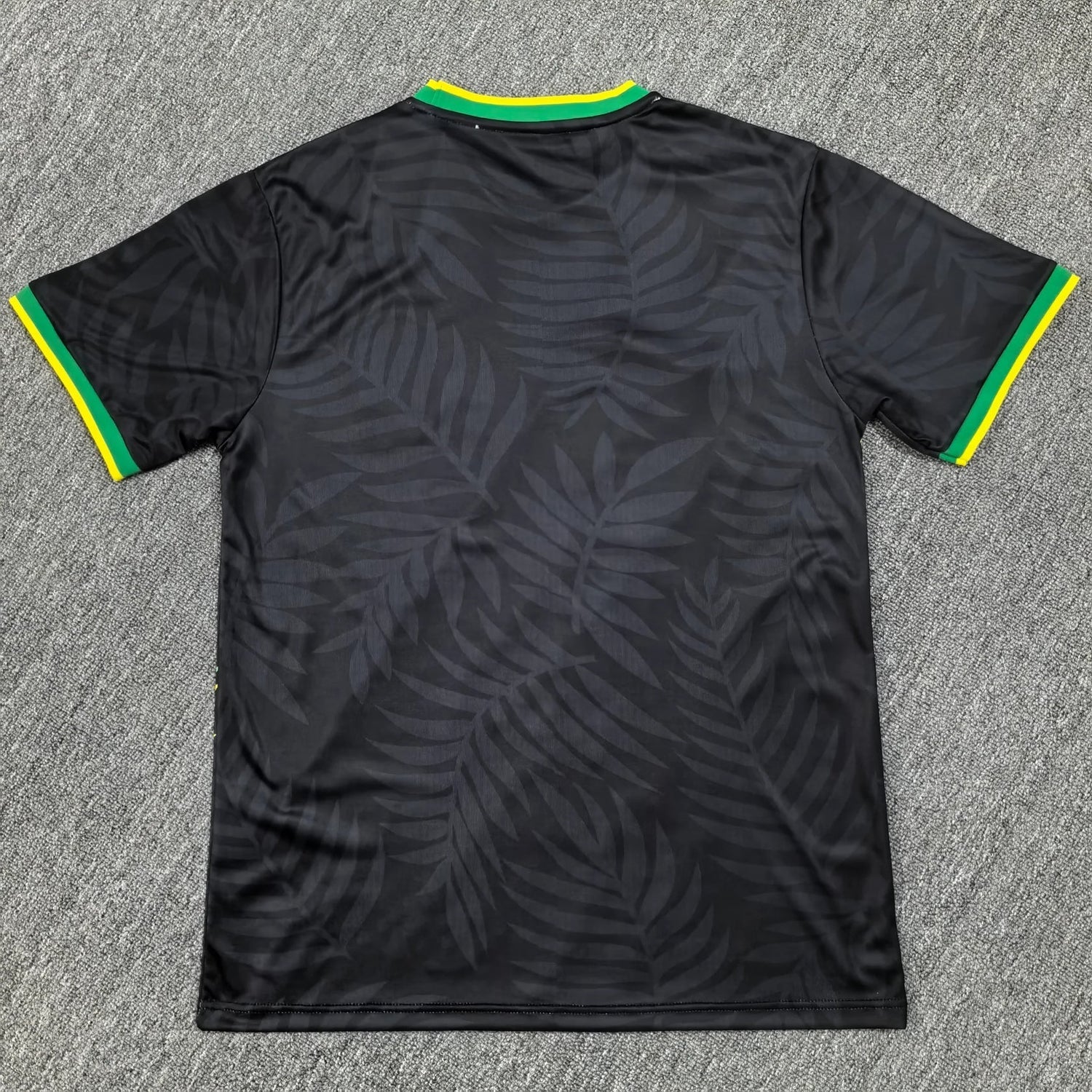 Maillot Brésil Concept Oiseaux Noir et Jaune 24/25
