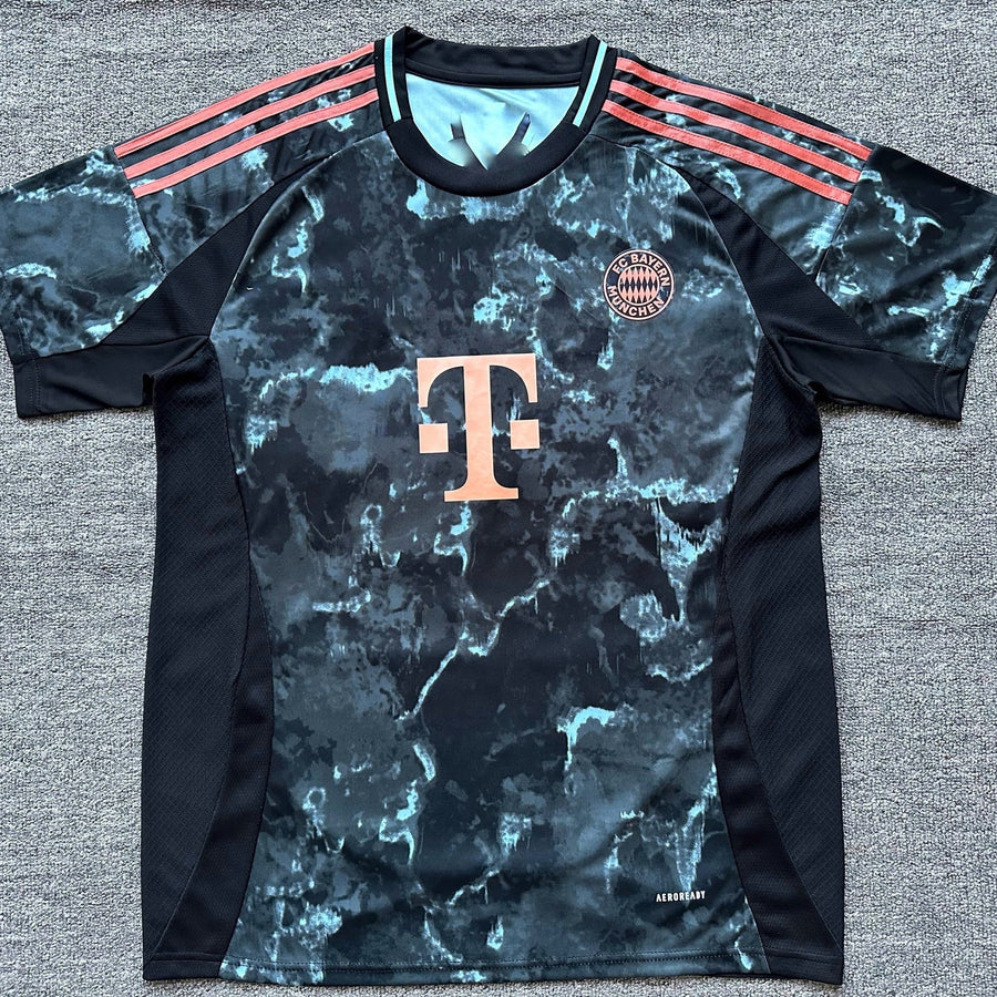 Maillot Bayern Munich Extérieur Noir 24/25