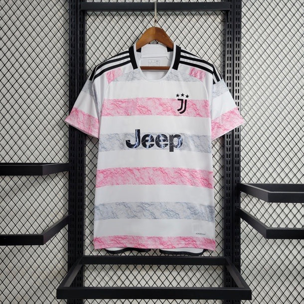 Maillot Juventus saison Electric Rose et Blanc 23/24